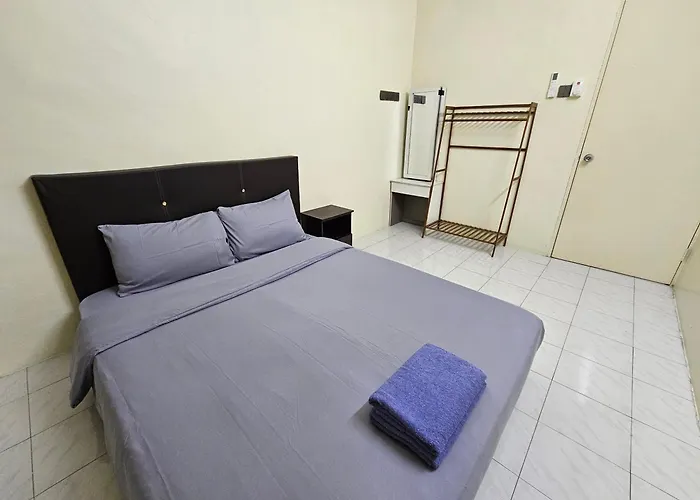 May Flower Hostel