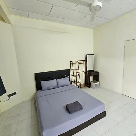 May Flower Hostel Ipoh Exterior photo